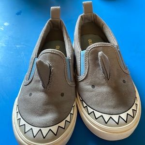 Shark Slip on shoes